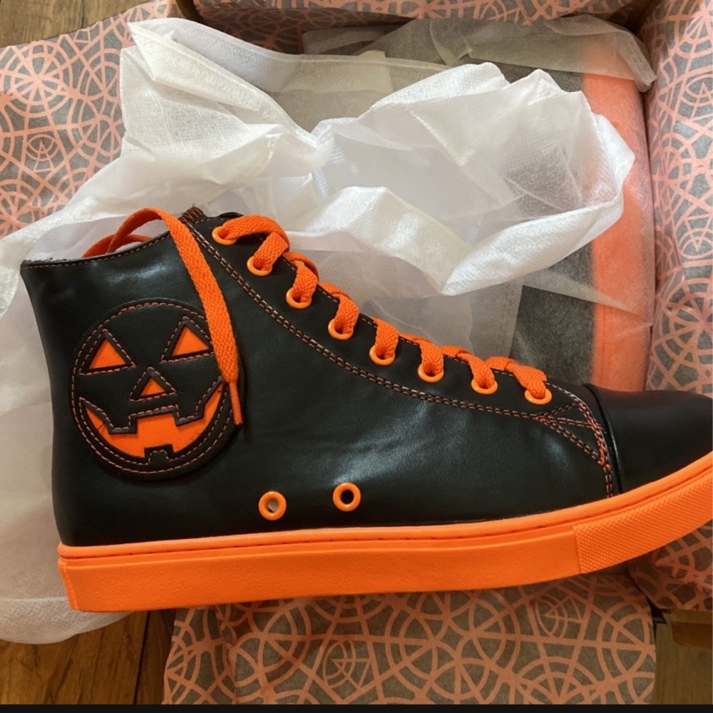 Strange Cvlt Halloween Jack-o-lantern high tops